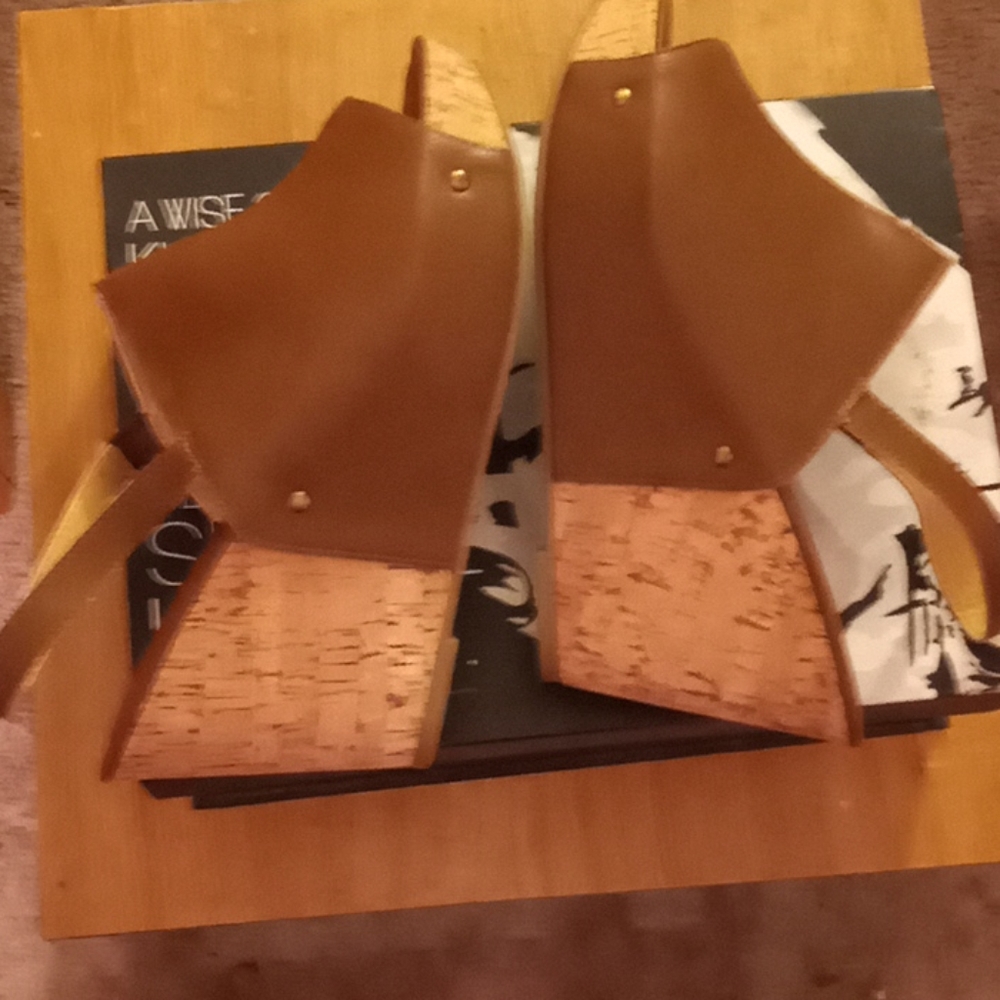 Wedge sandals